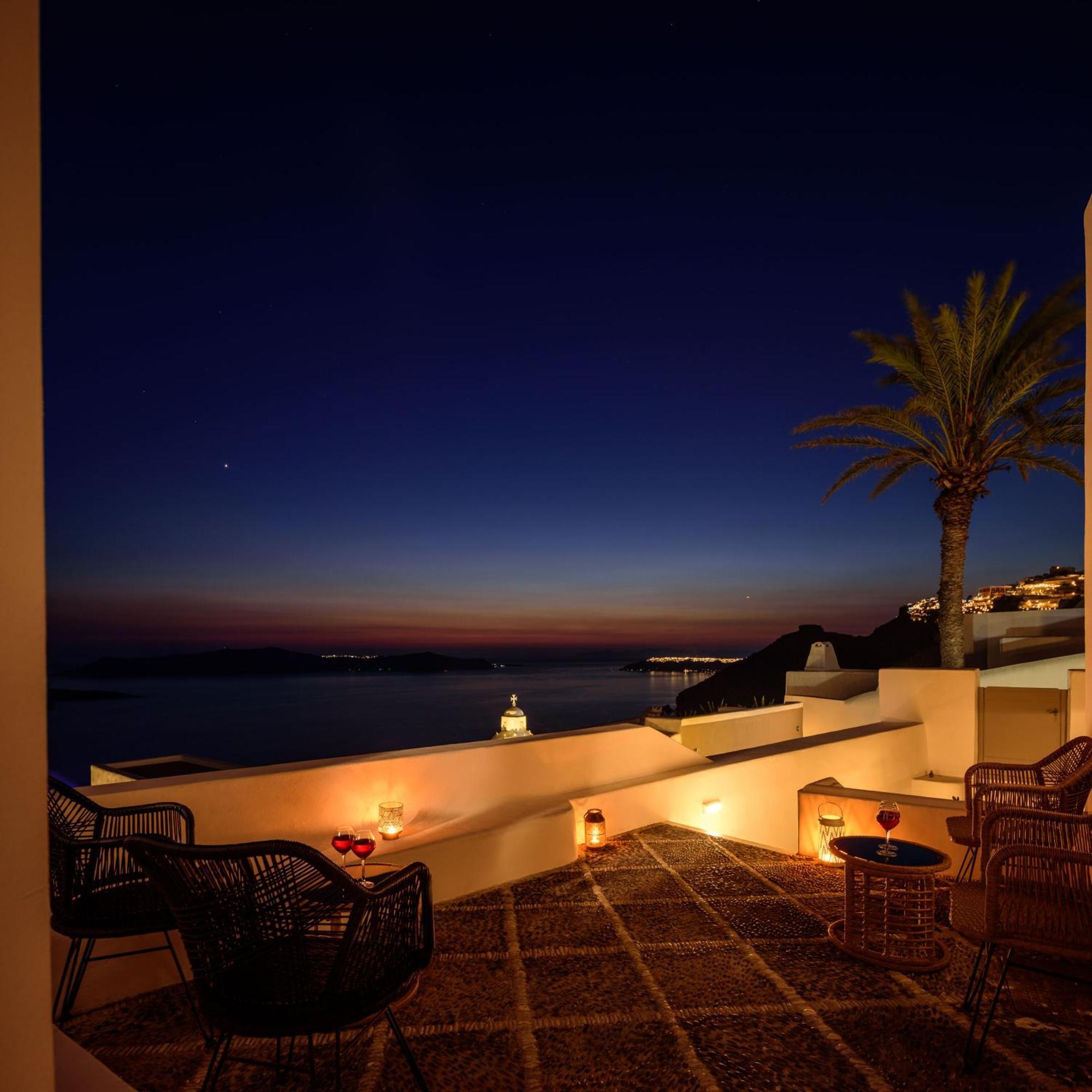 Anemos Family Suites Fira  Exterior foto