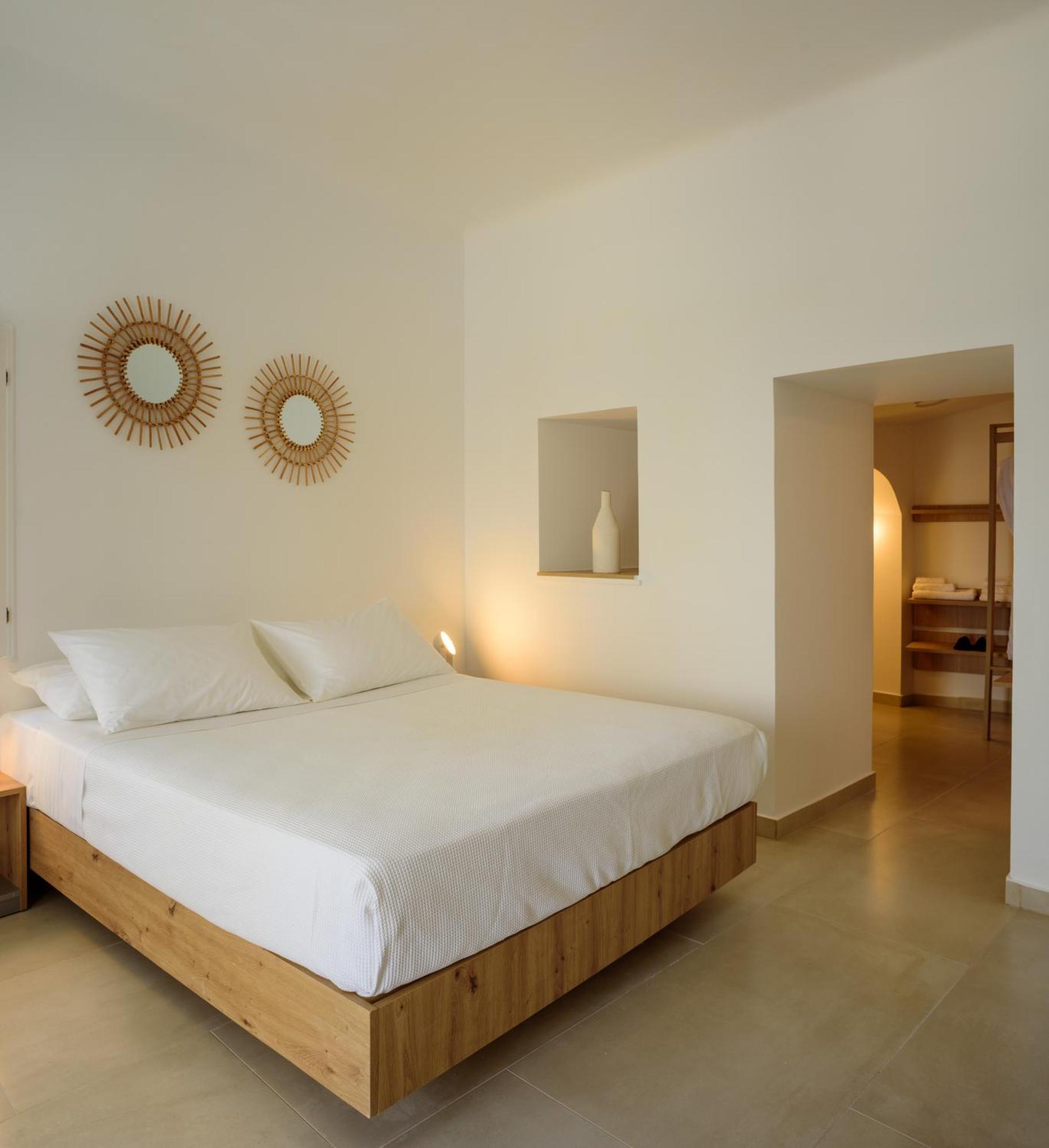Anemos Family Suites Fira  Exterior foto